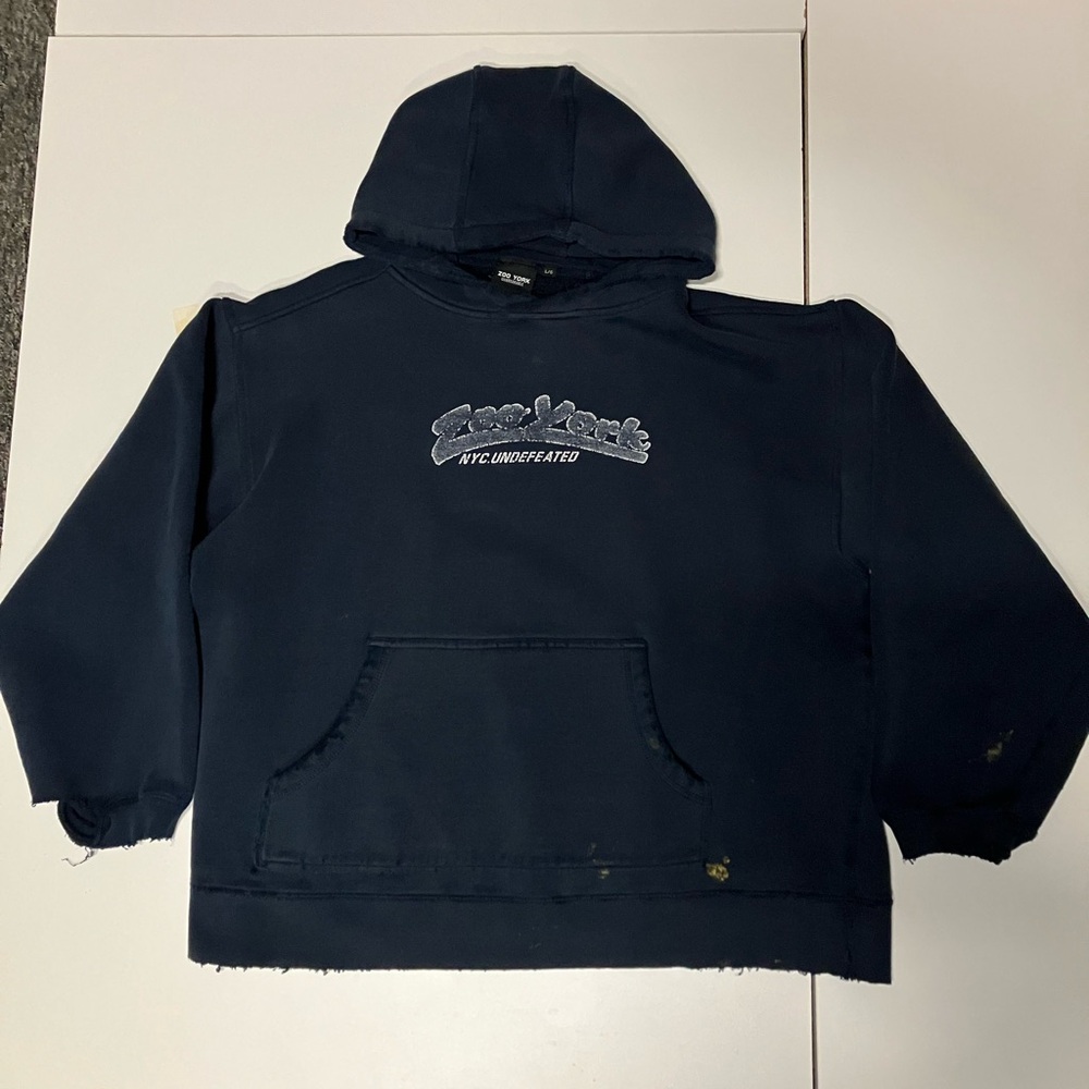 Vintage zoo York undefeated Navy Blue Hoodie with Front Pocket